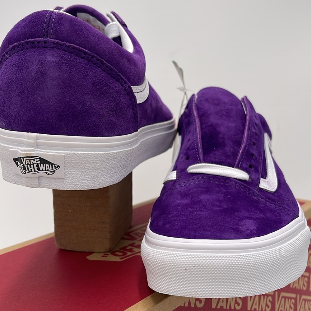 Vans Men's Purple Suede Sneakers Old Skool
Pig Suede Acai
VN0A4BW2BKE - Picture 8 of 16